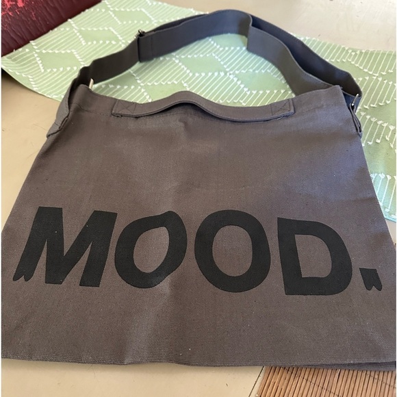 BRAND NEW "MOOD" TOTE /LAPTOP BAG ARMY GREEN w/BLACK LETTERS - Canvas - Picture 8 of 8